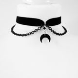 Black Crescent Moon Choker Necklace Gothic Grunge Black Velvet Jewelry Gorgeous Women Pendant Gift Gothic Statement Goth New daiiibabyyy