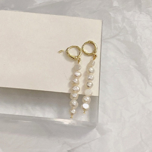 AOMU  Chic Imitation Pearl Geometric Fan Shaped Elegant Stud Earrings for Women Girls Jewelry Party Asseccoires daiiibabyyy