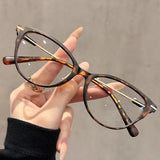 Daiiibabyyy  Reading Glasses for Men Women Trendy Stylish Cat Eye HD Lens Presbyopia Anti Blue Light Glasses Far Sighted Eyewear0+1.0+2.0~4.0