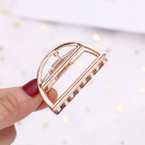 DAIIIBABYYY  - 1Pcs Simple Geometric Hollow Small Hair Claw For Women Girls Clamps Hair Crab Metal Hair Clip Claw Accessories Headwear