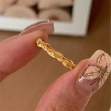 Daiiibabyyy  Vintage Luxury Inlay Crystal Finger Ring for Women Girl Minimalism Round Texture Zircon Light Luxury Design Fashion Jewelry Gift