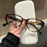 Daiiibabyyy  New Retro Small Frame Sunglasses Women Cat Eye Trendy Vintage Modern Eyewear Fashion Luxury Cycling Sun Glasses Shades
