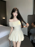 Daiiibabyyy  Ruffled One-length Necklace Spliced A-line Dress with Pleated Waist Design Sweet