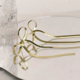 Daiiibabyyy Metal Bow Tie Chain Earrings European American Style Personalized Fashion Stud Earrings Ladies Girls Travel Wedding Accessories