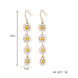Daiiibabyyy New Korean Daisy Drip Oil Color Vintage Earrings Women Personality Ins Creative Sweet Rustic Fresh Earring Party Jewelry Gift