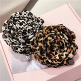 Daiiibabyyy  2/4-Piece Set of Stylish and Elegant Leopard Print Rose Red Hair Clips, Shark Clips for Back of the Head, Hair Accessories for Women, Suitable for Everyday Versatile Use