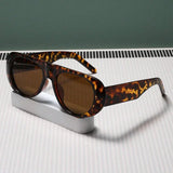 DAIIIBABYYY  -  Retro Large Sunglasses for Women Fashionable Wide Legs New Large Frame Sunglasses Gradient Color Personalized Glasses Goggles