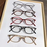 Daiiibabyyy  Fashionable and Classic Reading Glasses with Super Light Anti Blue Light, Retro Men's and Women's High-definition Glasses
