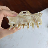 Daiiibabyyy  Vintage Beige Marbled Claw Clips Large Acetate Grab Clip Girls Nonslip Crab Hairpins Barrette Summer Hair Accessories for Women