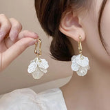 Daiiibabyyy  Trending Texture Imitation Pearl Flower Drop Earrings New Design Fashion Korean Cheap Earring for Woman Party Jewelry Gifts