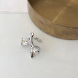Daiiibabyyy  Exquisite Bowknot Clip Earrings for Women Fashion Irregular Metal Bow Earring No Ear Hole Ear Cuff Punk Fashion Jewelry Gift