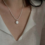 Daiiibabyyy Titanium Steel Simple Temperament Baroque Pearl Necklace Jewelry Women Light Luxury High-grade Collarbone Chain Does Not Fade