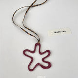 Daiiibabyyy  Feather Star Oval Pendant Necklaces for Women New Holiday Retro Personality Trendy Clavicle Chain Light Luxury High-end Jewelry