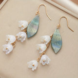 Daiiibabyyy  White Tulip Green Leaves Drop Earrings for Women Pearly Lustre Flower Shape Long Tassel Trendy Earrings Y2K French Romantic