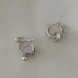 Daiiibabyyy  Y2K Pink Crystal Heart-Shaped Ear Buckle for Women Rectangular Asymmetrical Metal Circle Pendant Women's Banquet Elegant Earring