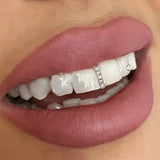 Daiiibabyyy  Trendy Combination Of Classic Zirconia Braces With Vertically Engraved Bars, Single Piece, For Daily Personal Expression.