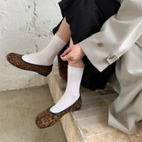 Daiiibabyyy  New Women Tabis Ballet Flats Fashion Split Toe Mary Janes Shoes Elastic Strap Design Versatile Daily Commute Ladies Shoes