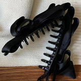 Daiiibabyyy  1PC Black Satin Bow Hair Claw Clip, Chic & Elegant Hair Accessory, Ideal for Daily Wear, Party & Formal Occasions