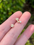 Daiiibabyyy A Pair Gold Color Asymmetrical Small Flower Stud Earrings For Women Flower Zircon Simple Jewelry Accessories