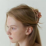 Daiiibabyyy  1PC Women's Leopard Print Hair Clips, Cute Large Heart-Shaped Strong Styling Anti-Slip Hair Accessories, Suitable for Hair Clips