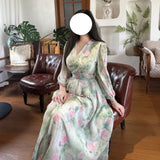 Daiiibabyyy  Gentle and Elegant Green Floral V-neck Lace-up Waist Long-sleeved Dress