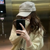 Daiiibabyyy  Retro Cotton-Linen Breathable Flat-Top Hat Vintage-Style Riding Cap Fashionable Duckbill Cap for Women Flatters the Face Shape