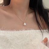 Daiiibabyyy  Retro double-layer pearl necklace light luxury literary niche design high-end sense pendant collarbone high-end neck chain