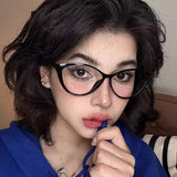 DAIIIBABYYY  -  Y2K Cat Eye Triangle Frame Anti-Blue Light Glasses Classic Men Women Reading Eyewear Retro Triangle Frame Transparent Eyeglasses