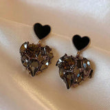 Daiiibabyyy  Temperament Black Crystal Love Heart Stud Earring for Women Vintage Fashion Korean Earrings Wedding Bride Jewelry Accessories
