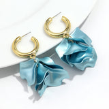 Daiiibabyyy  New Trend Acrylic Large Pearl-luster Petal Flower Drop Earrings for Women Personal Exaggerate Earrings Trend Jewelry
