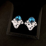 Daiiibabyyy  Inlaid Rhinestone Square Hollow Pearl Earrings for Women 2025 Exquisite Temperament Stud Earring Luxury Designer Jewelry