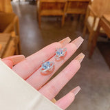 Daiiibabyyy New Exquisite Love Heart Zircon Planet Earrings Women Ins Light Luxury High Sense Hundred Earring Party Jewelry Gifts