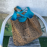Daiiibabyyy  Double-Sided Wear Suede Shoulder Bag Leopard Print Canvas Tote Casual Unisex Square Bag Open Top Shoulder Bag for Commuting