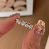 Daiiibabyyy  Vintage Luxury Inlay Crystal Finger Ring for Women Girl Minimalism Round Texture Zircon Light Luxury Design Fashion Jewelry Gift