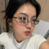 Daiiibabyyy  Women Y2K Cat Eye Old Money Style Sunglasses Small Frame Oval Sunglasses UV Resistant UV400 High-end Metal Narrow Frame