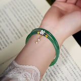 Daiiibabyyy 2Pcs/Set Natural Jade Solid Color Jingle Bangles Retro Simple Glass Bracelet Femme Fashion Women's Casual China Jewelry Gifts