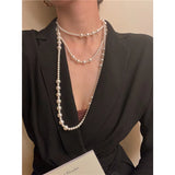 Daiiibabyyy Vintage Long Pearl Necklace for Women Elegant Artificial Simulated Pearls Dress Necklaces Sweater Chain Wedding Party Jewelry