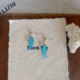DAIIIBABYYY  -  Acrylic blue and white fish necklace