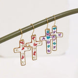 Daiiibabyyy Unique Cross Earring With Flower Handmaking Epoxy Resin Pressed Flower Earring Natural Flower Statement Earring Jewelry 2024 New