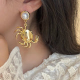 Daiiibabyyy  New Ocean Style Pearl Conch Earrings Women's Beach Vacation Crab Shell Asymmetry Earrings Elegant Unique Jewelry Accessories