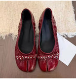 Daiiibabyyy  Ballet Style Vintage Pleated Split Toe Women Pumps Fashion Soft Leather Rivet Bowknot 5CM High Heels Casual Tabi Loafers Shoes