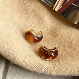 Daiiibabyyy  Light Luxury Dyeing Brown C-shaped Stud Earrings French Retro Temperament Earrings For Women Daily and Party Wearing