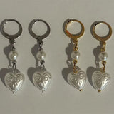 DAIIIBABYYY  -  Engraved Pearl Heart Earring Lightweight Handmade
