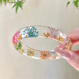 Daiiibabyyy  Bohemian Acrylic Bangle Resin Dried Daisy Natural Dried Flower Bracelet Wide Europe American Style Big Cuff Bangle Women