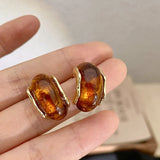 Daiiibabyyy  Light Luxury Dyeing Brown C-shaped Stud Earrings French Retro Temperament Earrings For Women Daily and Party Wearing