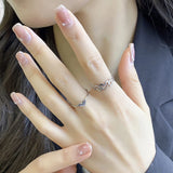 Daiiibabyyy 2Pcs/Set Hollowed Out Simple Rings Heart Shape Open Ring Adjustable Metal Jewelry Decoration Silver Color Romantic Ring