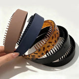 Daiiibabyyy  Leopard Print Wide Tooth Hair Headband Teeth for Women Non Slip Resin Hair Hoop Styling Hair Accessories for Thick Thin Hair