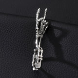 Daiiibabyyy  New Skull Cigarette Holder Ring Innovate Finger Clip Smoking Cool Men's Gift Smoking Tool Smoking Accessories Jewelry