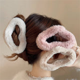 Daiiibabyyy Large Solid Color Plush Cloud Hair Clips Women Korean Fashion Simple Hairpin Elegant Girls Shark Clip Hair Accessories