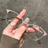 Daiiibabyyy  Fashionable Cat Eye Reading Glasses for Men and Women, High-definition Anti Blue Light Presbyopia Glasses, 0 To+400